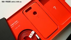 官方定制手机壳亮眼 一加手机5T邀请